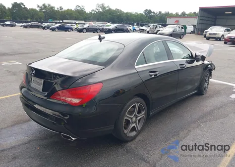 2014 Mercedes-Benz Cla 250 z USA, uszkodzony, nr VIN WDDSJ4EB6EN111093